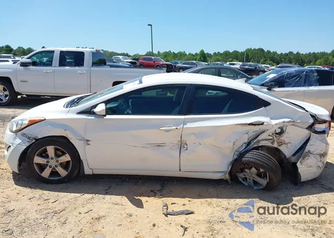 2013 Hyundai Elantra Gls из США, поврежденный, VIN 5NPDH4AE0DH392997